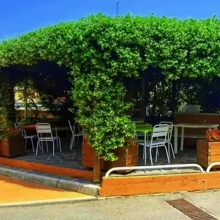 Polaris Apartament *